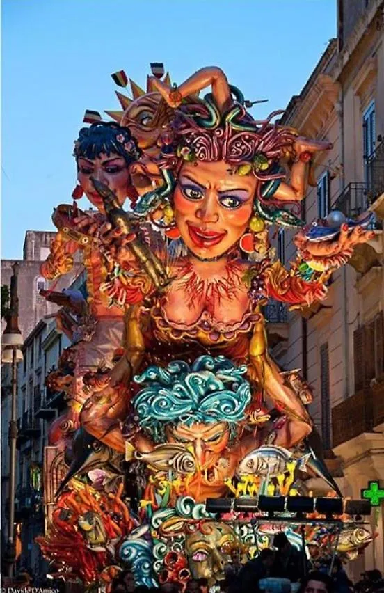 La Corte Di Angelica Sciacca 0*,