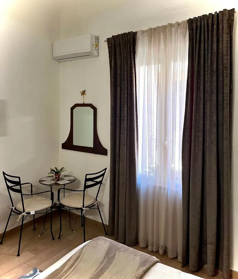 La Corte Di Angelica Sciacca