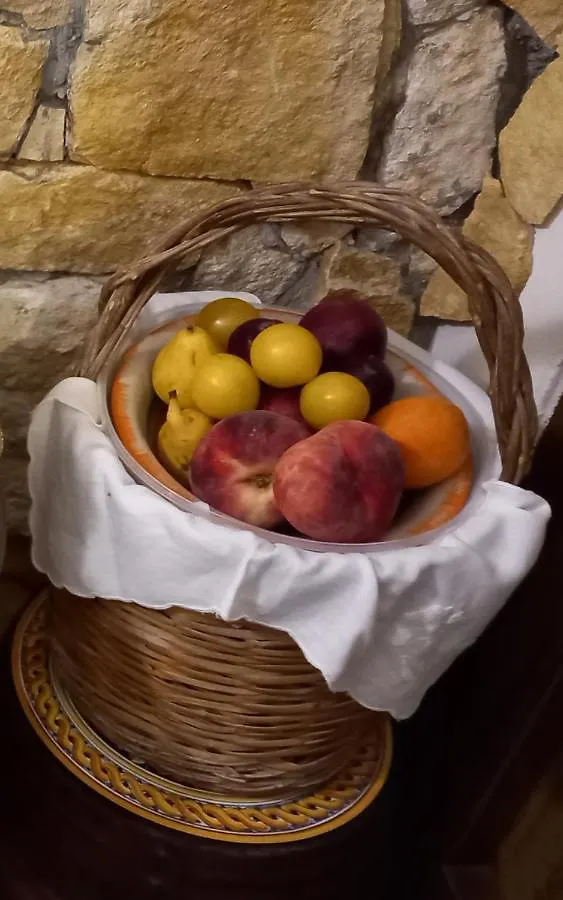 La Corte Di Angelica Sciacca Italien
